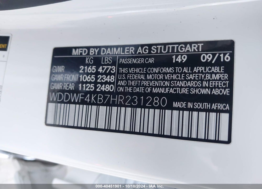 2017 MERCEDES-BENZ C 300 VIN: WDDWF4KB7HR231280