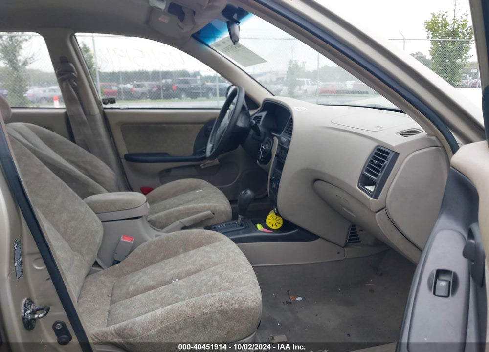 2001 HYUNDAI ELANTRA GLS VIN: KMHDN45D81U088842