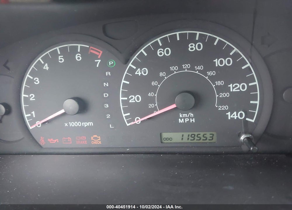 2001 HYUNDAI ELANTRA GLS VIN: KMHDN45D81U088842