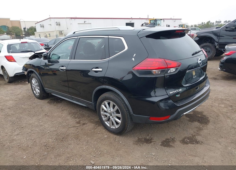 2017 NISSAN ROGUE SV VIN: JN8AT2MT6HW143267
