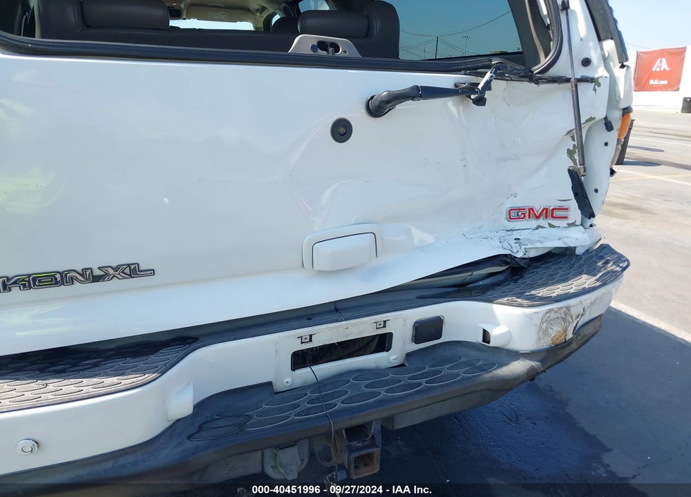 2006 GMC YUKON XL 1500 DENALI VIN: 1GKFK66UX6J173226