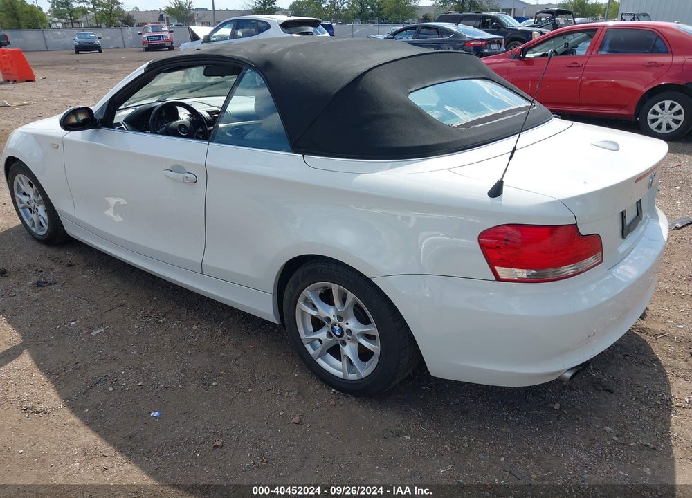 2009 BMW 128I VIN: WBAUL73539VJ75512