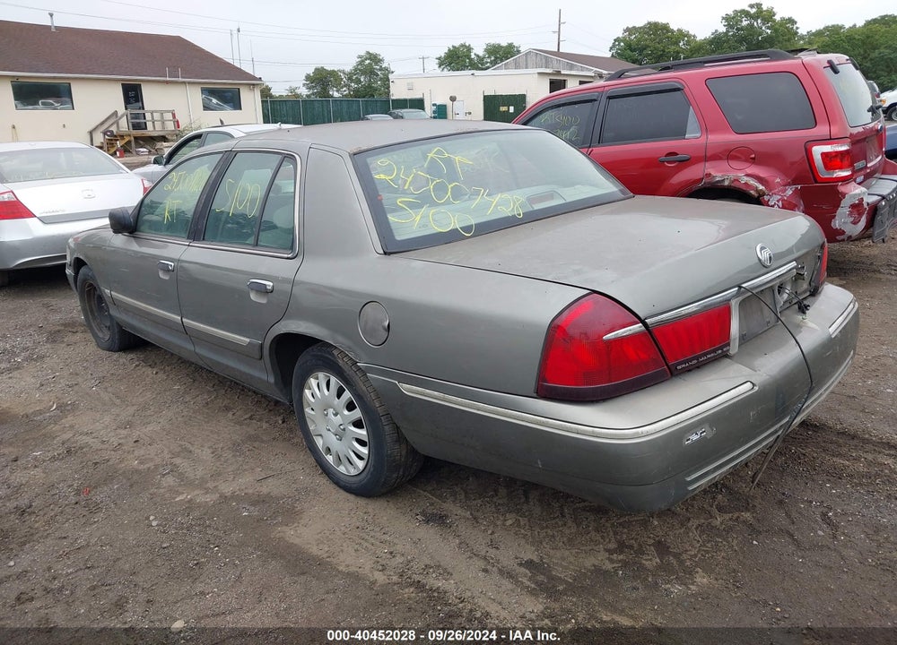 2002 MERCURY GRAND MARQUIS GS VIN: 2MEFM74W82X655449