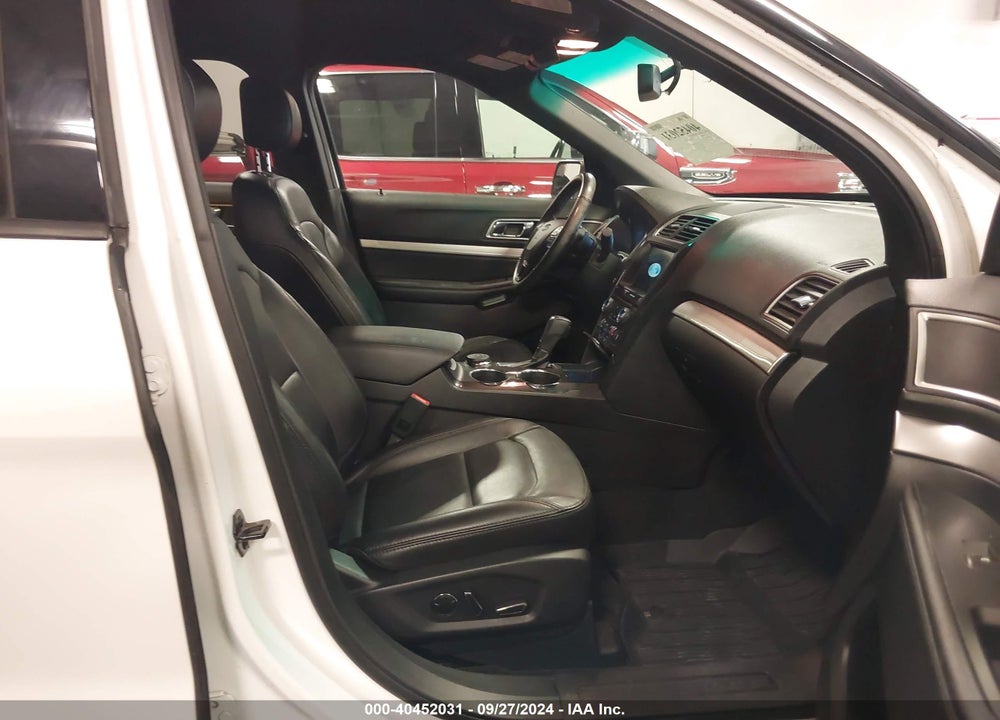 2017 FORD EXPLORER XLT VIN: 1FM5K8D81HGA32520