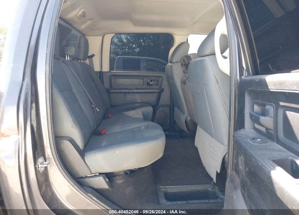 2017 RAM 2500 TRADESMAN 4X4 8' BOX VIN: 3C6UR5HL4HG606760