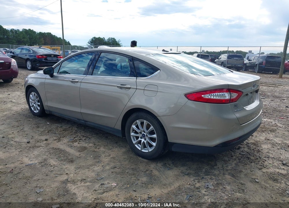 2015 FORD FUSION S VIN: 3FA6P0G76FR123194