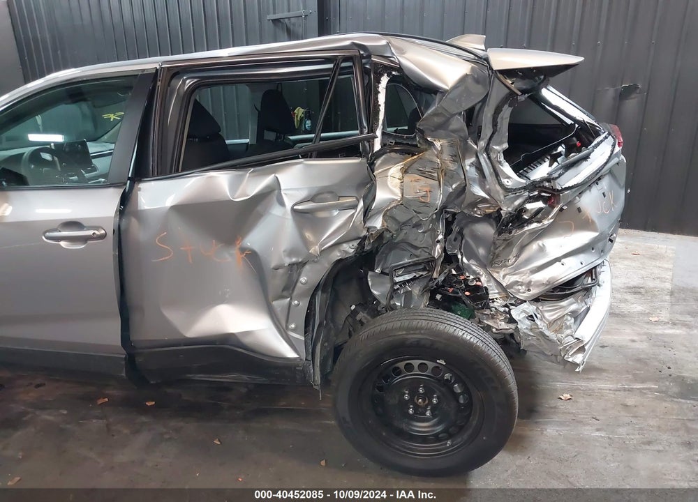 2024 TOYOTA RAV4 LE VIN: 2T3F1RFV2RC430766