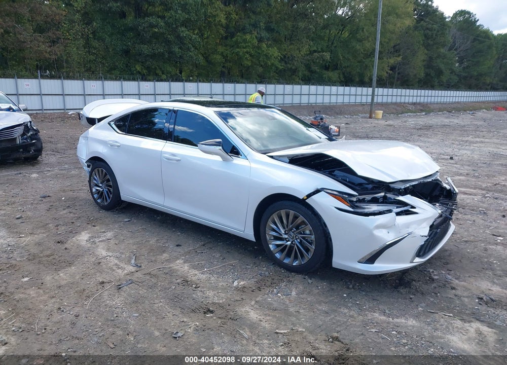 2024 LEXUS ES 350 ULTRA LUXURY VIN: 58AFZ1B11RU177436
