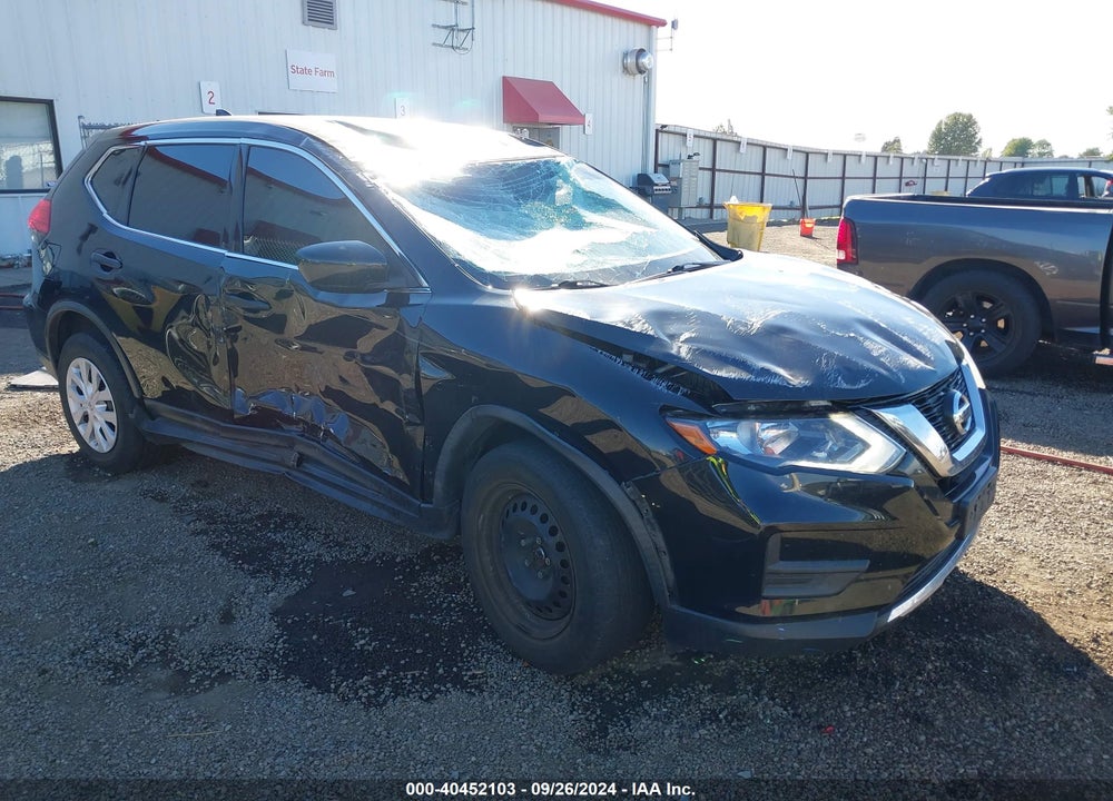 2017 NISSAN ROGUE S VIN: JN8AT2MVXHW252428