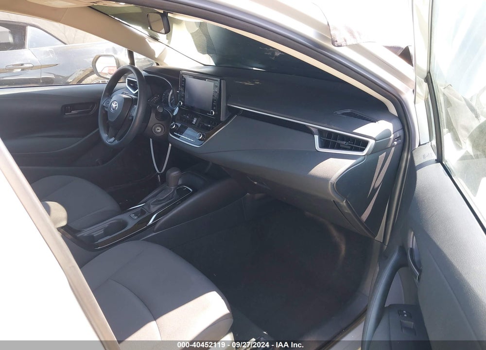 2022 TOYOTA COROLLA LE VIN: 5YFEPMAE7NP277776