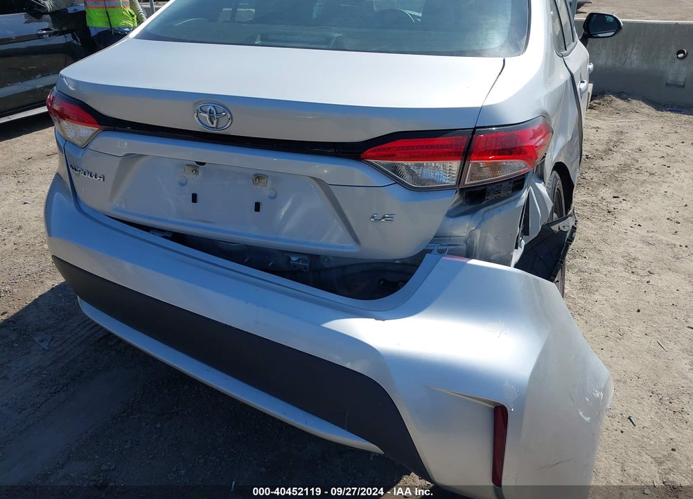 2022 TOYOTA COROLLA LE VIN: 5YFEPMAE7NP277776