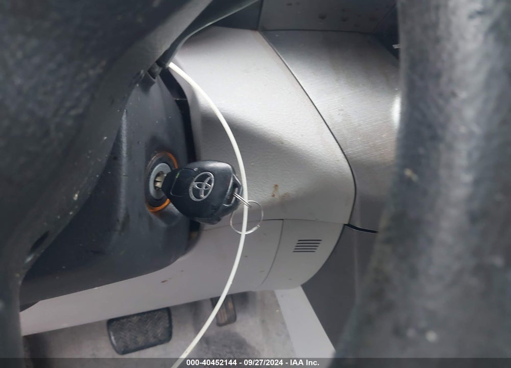 2012 TOYOTA RAV4 VIN: 2T3BF4DV1CW257690