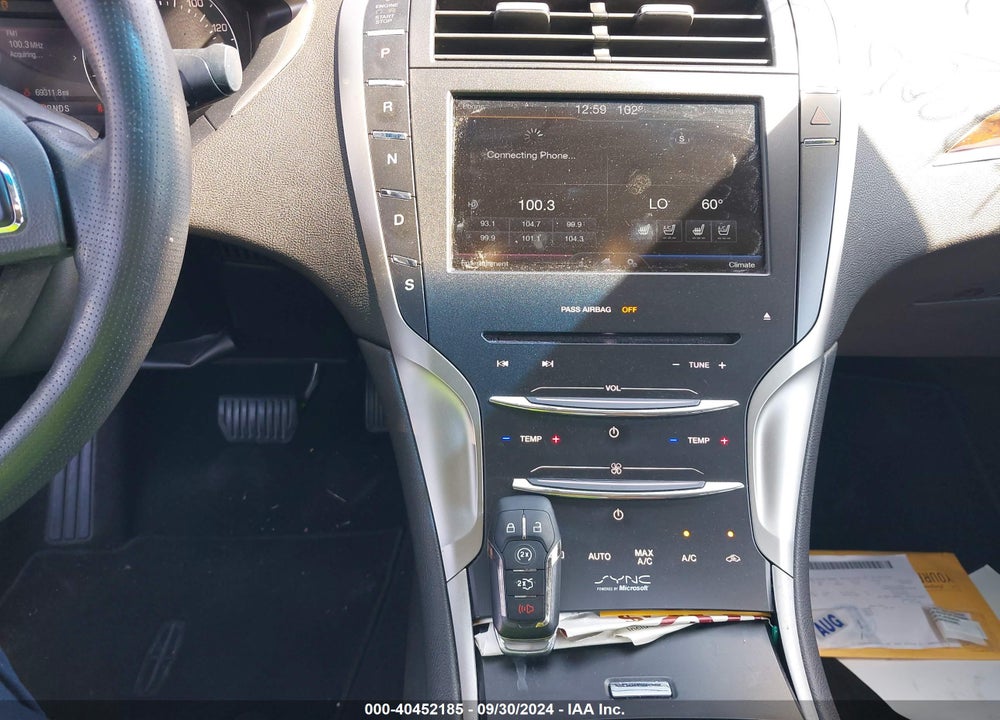 2014 LINCOLN MKZ VIN: 3LN6L2GK5ER820999
