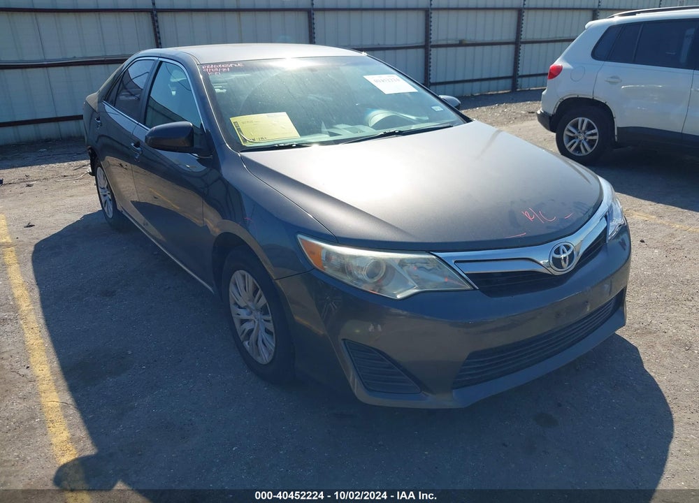 2013 TOYOTA CAMRY LE VIN: 4T4BF1FK2DR306199