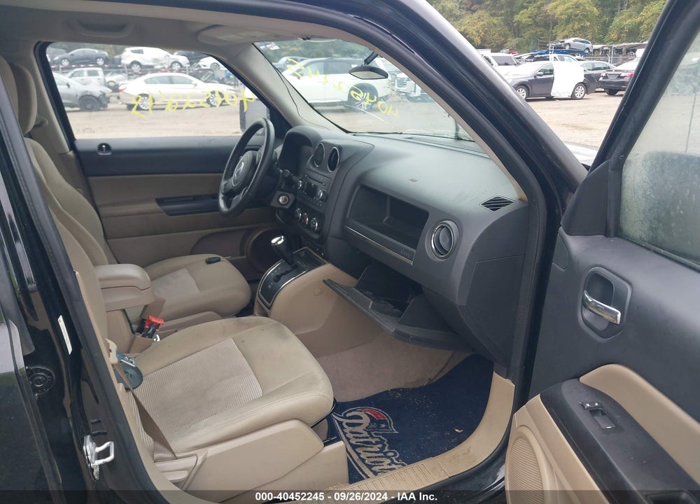 2014 JEEP PATRIOT LATITUDE VIN: 1C4NJRFB1ED641481