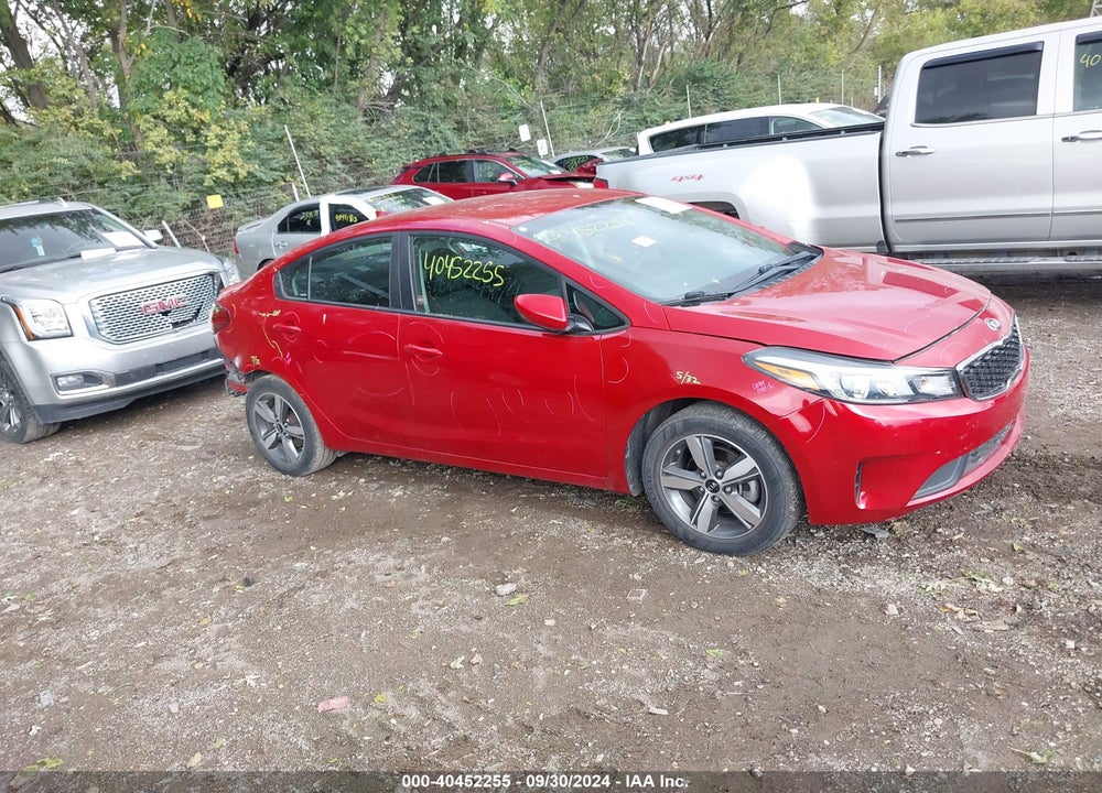 2018 KIA FORTE S VIN: 3KPFL4A71JE201449