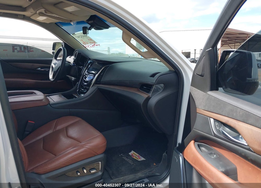 2018 CADILLAC ESCALADE PREMIUM LUXURY VIN: 1GYS4CKJ9JR168053