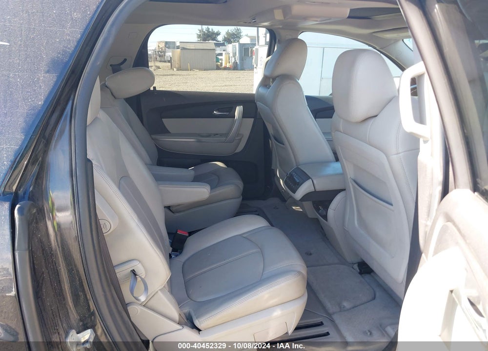 2011 GMC ACADIA SLT-2 VIN: 1GKKVSED4BJ317699
