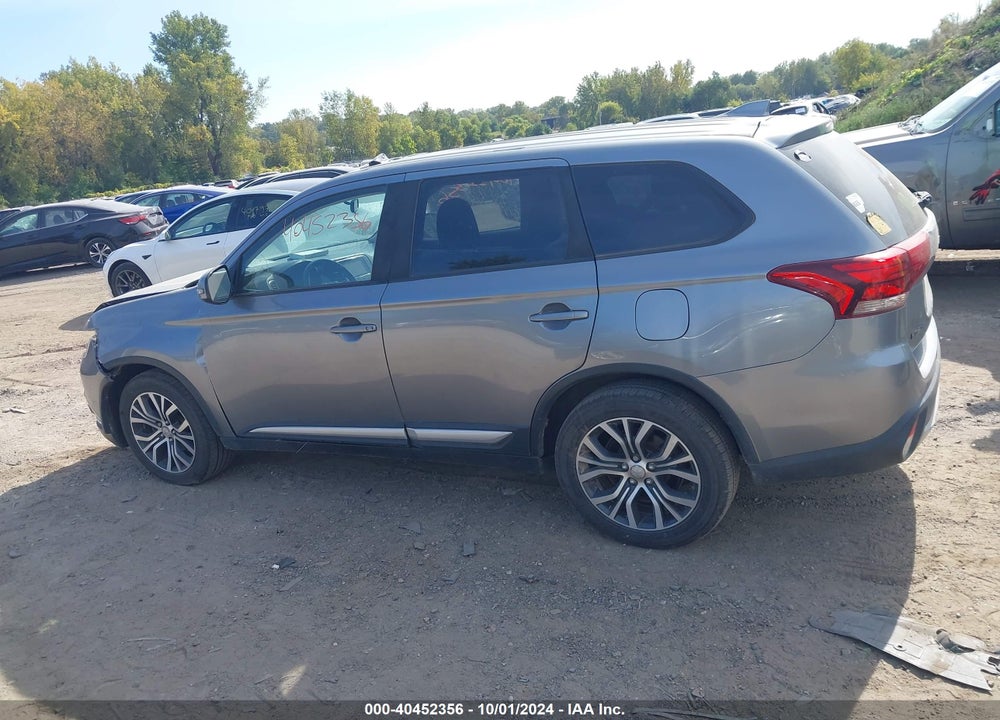 2017 MITSUBISHI OUTLANDER SE/SEL VIN: JA4AZ3A39HZ030779