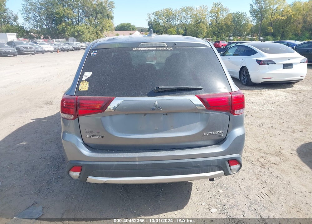 2017 MITSUBISHI OUTLANDER SE/SEL VIN: JA4AZ3A39HZ030779