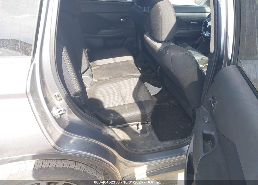 2017 MITSUBISHI OUTLANDER SE/SEL VIN: JA4AZ3A39HZ030779