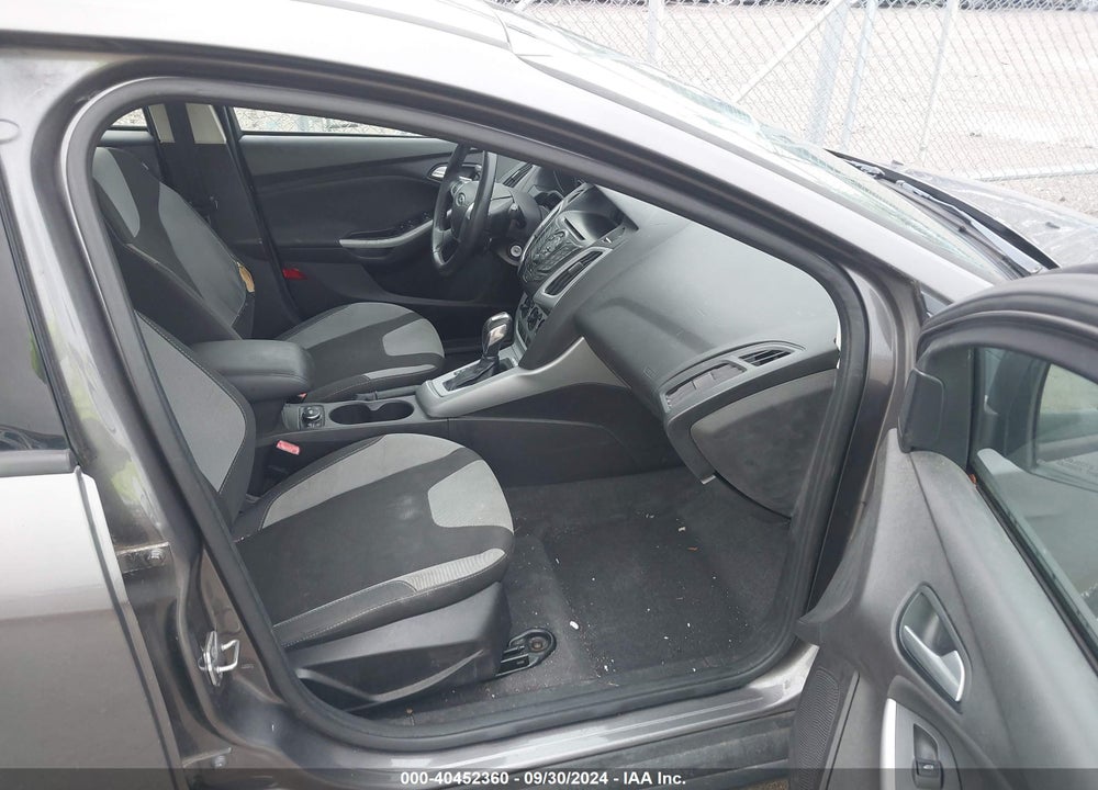 2012 FORD FOCUS SE VIN: 1FAHP3F27CL233715