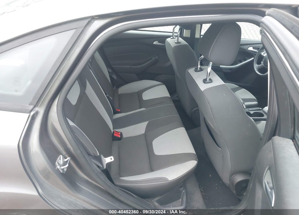 2012 FORD FOCUS SE VIN: 1FAHP3F27CL233715
