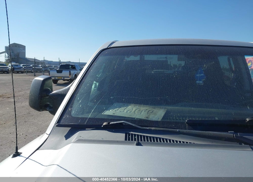 2011 NISSAN TITAN SV VIN: 1N6AA0EC8BN302546