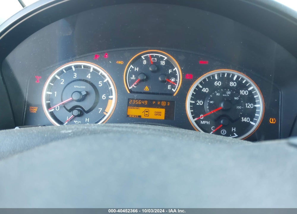 2011 NISSAN TITAN SV VIN: 1N6AA0EC8BN302546