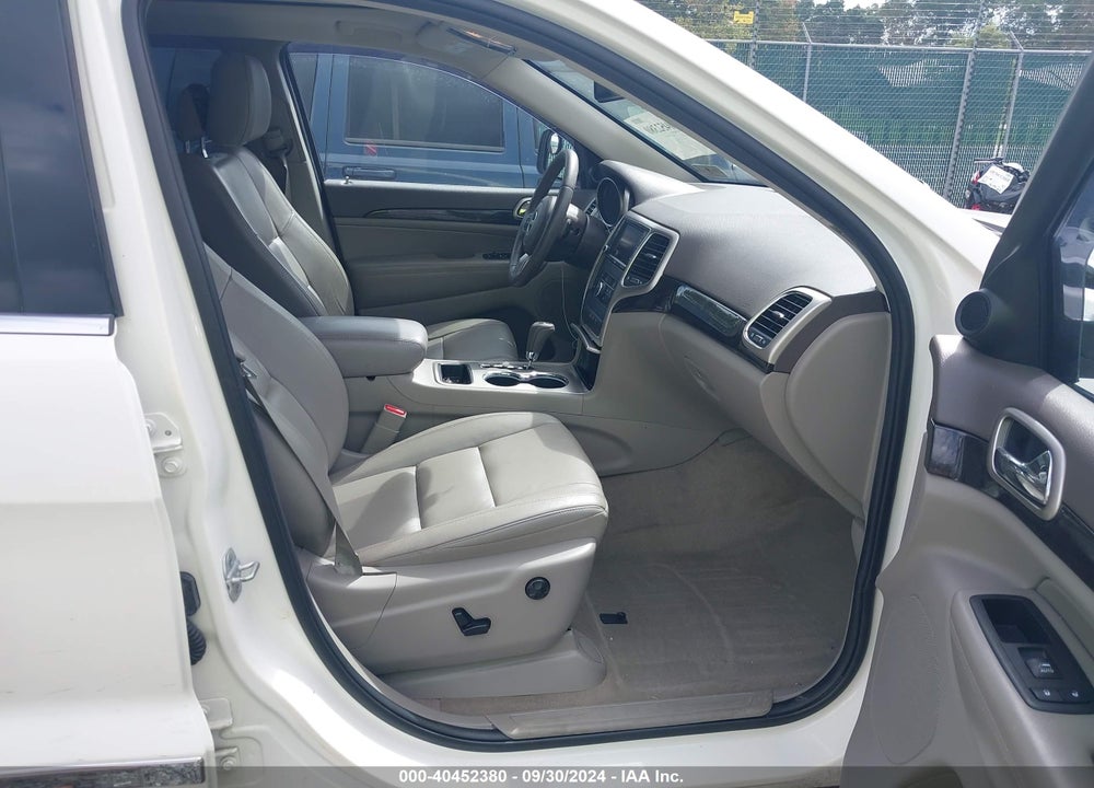 2012 JEEP GRAND CHEROKEE LAREDO VIN: 1C4RJFAG5CC349581