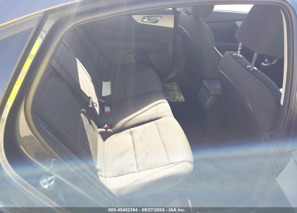 2024 KIA FORTE LXS VIN: 3KPF24AD8RE768083