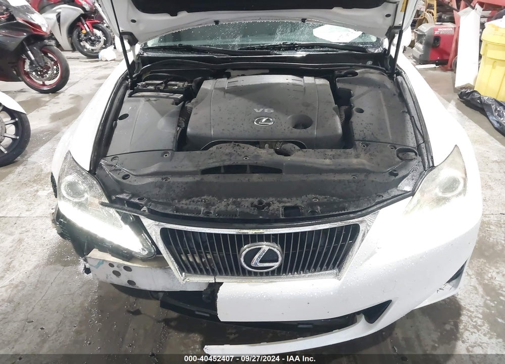 2013 LEXUS IS 250 VIN: JTHCF5C23D5062702