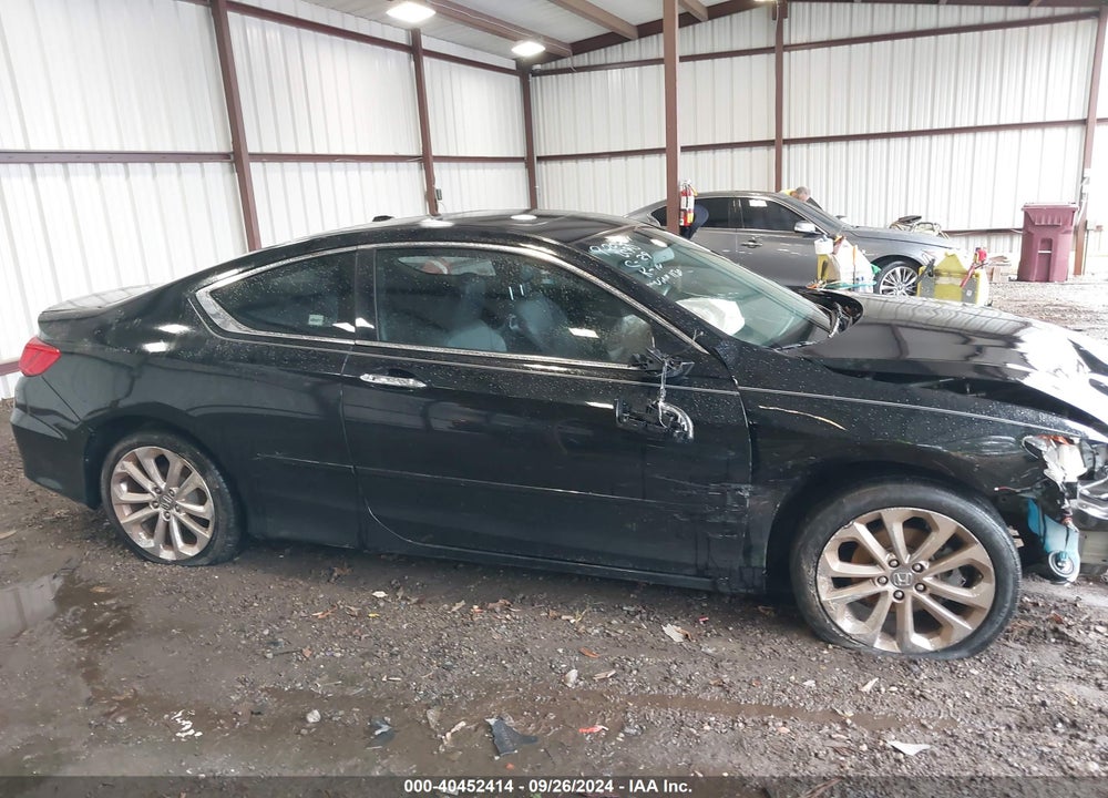 2015 HONDA ACCORD EX-L V-6 VIN: 1HGCT2B86FA001130