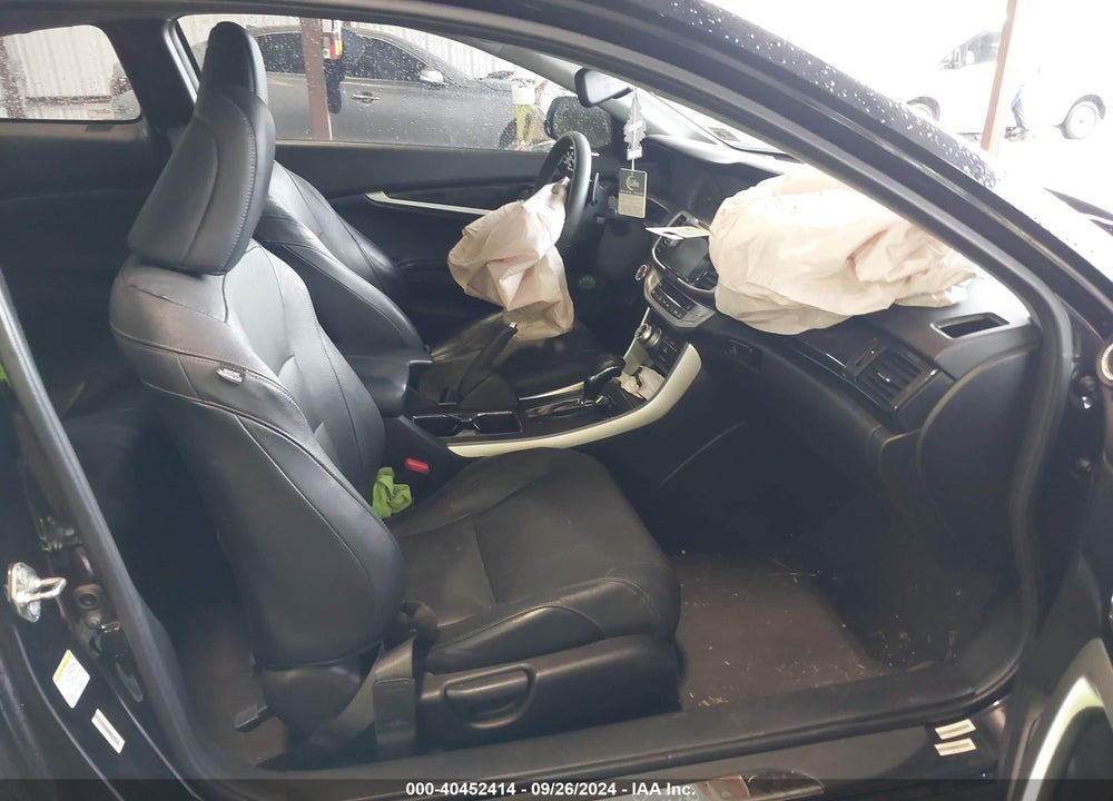 2015 HONDA ACCORD EX-L V-6 VIN: 1HGCT2B86FA001130