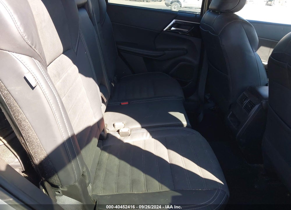2022 MITSUBISHI OUTLANDER BLACK EDITION S-AWC/SE 2.5 S-AWC/SE LAUNCH EDITION S-AWC VIN: JA4J4UA89NZ046587