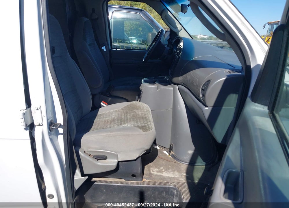 2004 FORD E-150 COMMERCIAL/RECREATIONAL VIN: 1FTRE14W44HA38416