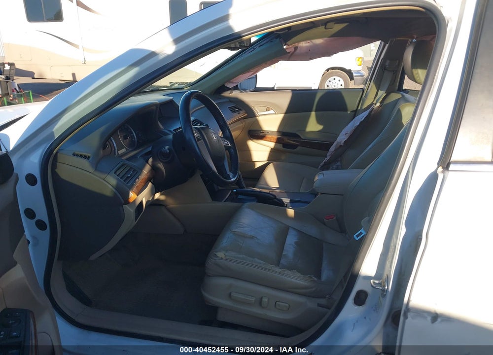 2008 HONDA ACCORD 3.5 EX-L VIN: 1HGCP36838A004588