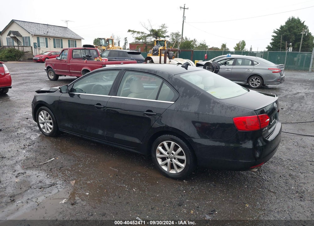 2014 VOLKSWAGEN JETTA 1.8T SE VIN: 3VWD17AJ8EM202617
