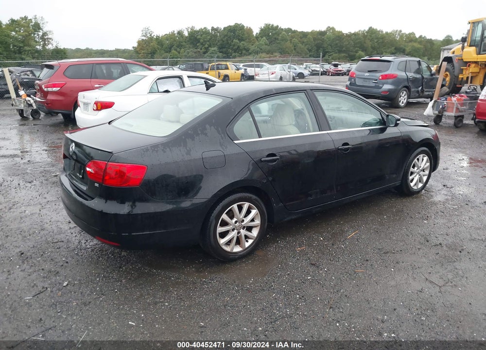 2014 VOLKSWAGEN JETTA 1.8T SE VIN: 3VWD17AJ8EM202617