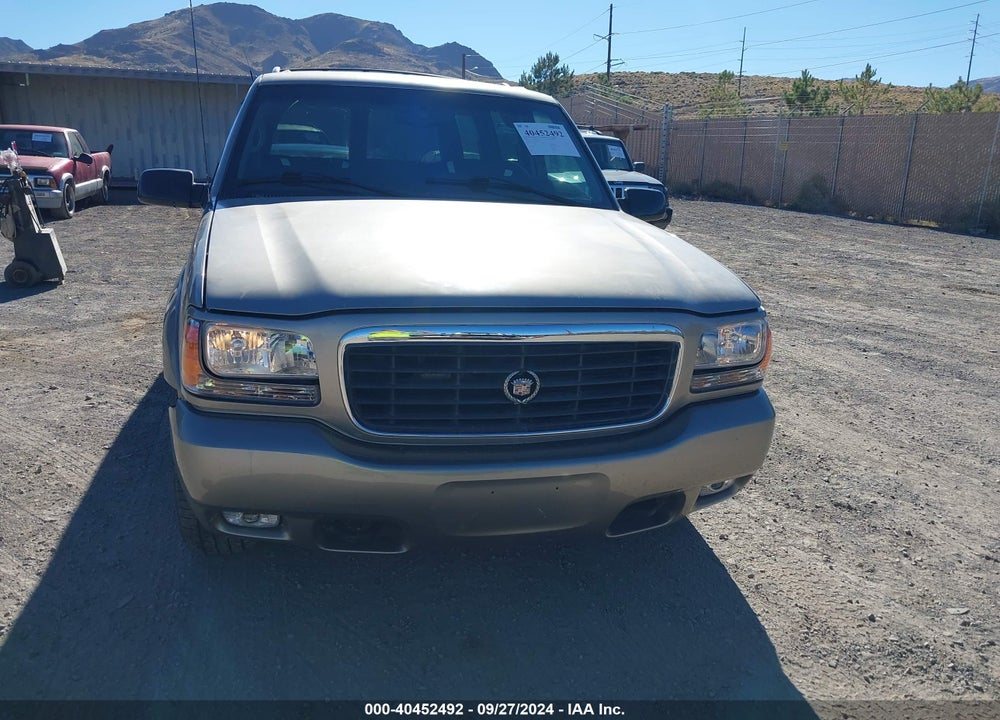 2000 CADILLAC ESCALADE STANDARD VIN: 1GYEK63R4YR179464