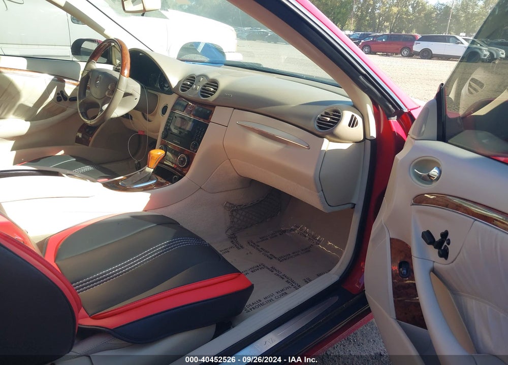 2009 MERCEDES-BENZ CLK 350 VIN: WDBTK56F49F259728