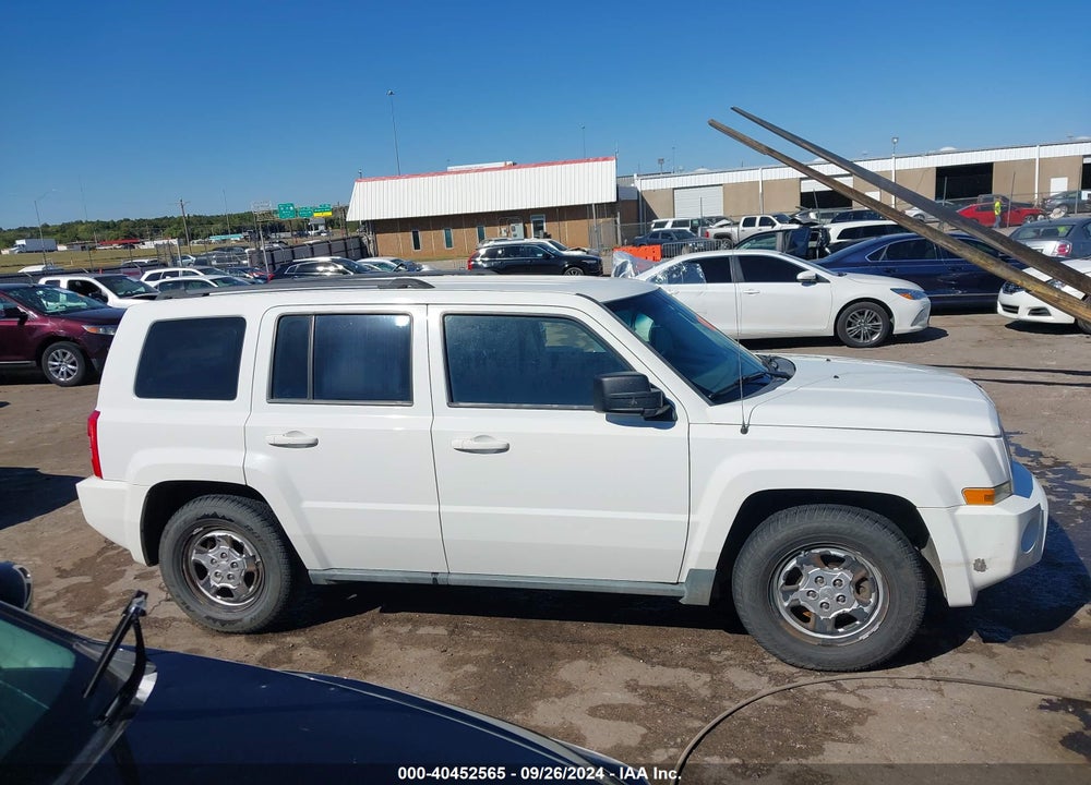 2010 JEEP PATRIOT SPORT VIN: 1J4NT2GB5AD558141