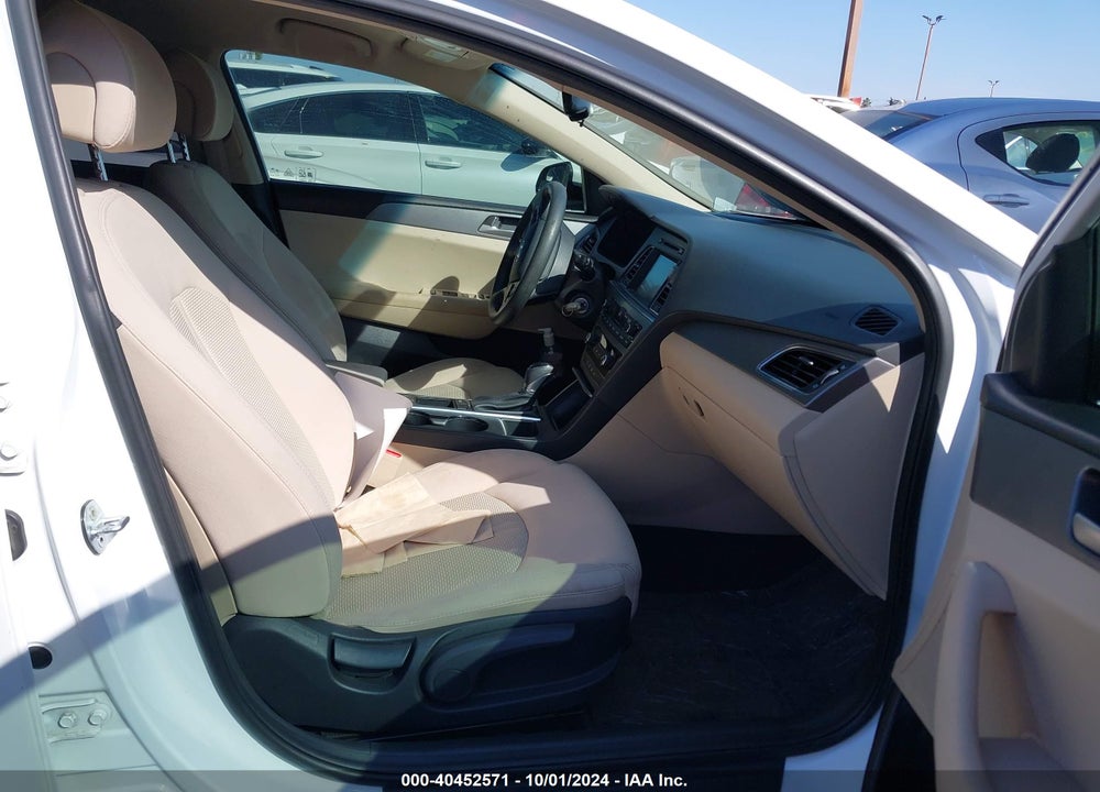 2016 HYUNDAI SONATA SE VIN: 5NPE24AF6GH407828