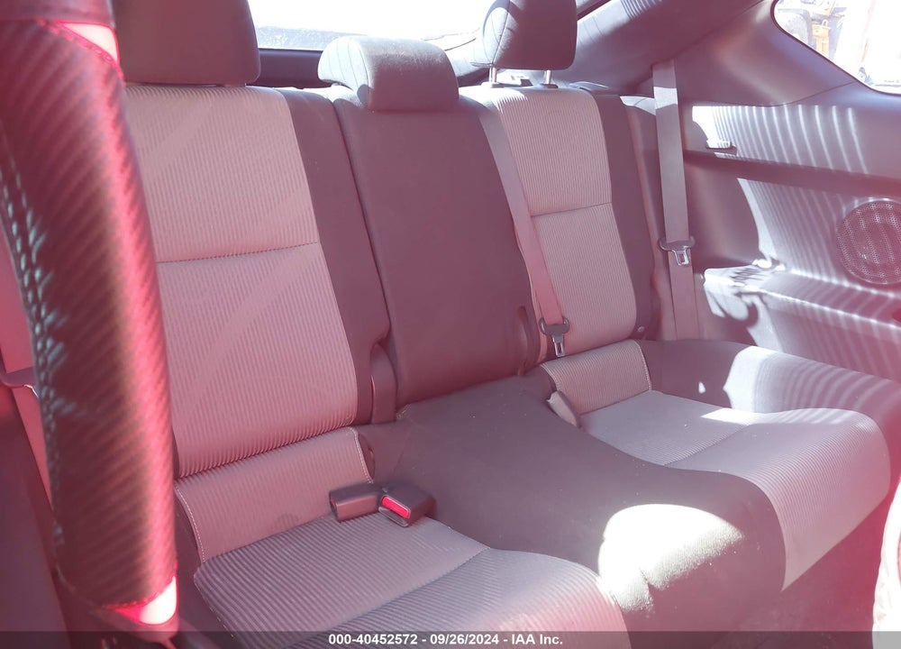 2016 SCION TC VIN: JTKJF5C71GJ015709