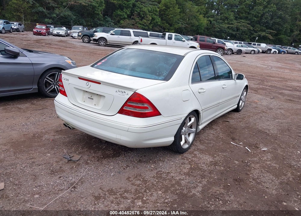 2007 MERCEDES-BENZ C 230 SPORT VIN: WDBRF52H37F904856