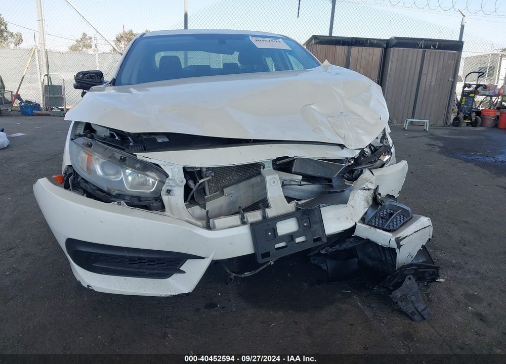 2018 HONDA CIVIC VIN: 19XFC2F77JE206278