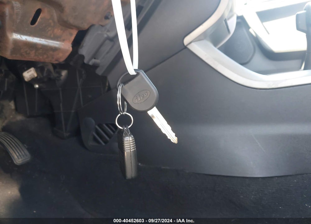 2009 FORD FOCUS SE VIN: 1FAHP35N99W125907