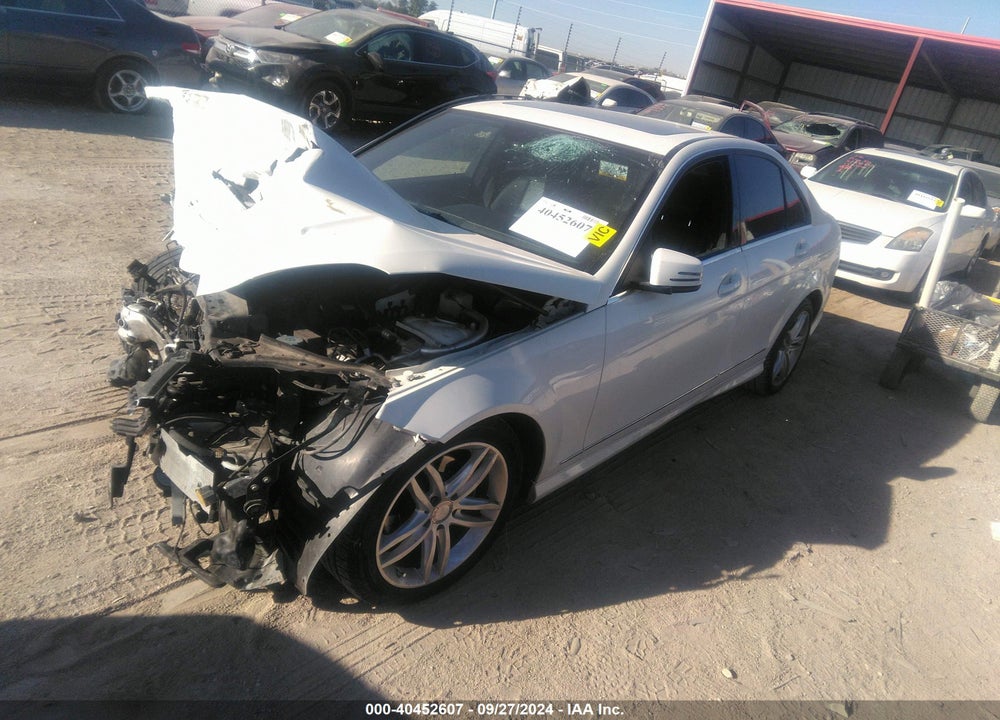 2012 MERCEDES-BENZ C 300 LUXURY 4MATIC/SPORT 4MATIC VIN: WDDGF8BB9CR233682