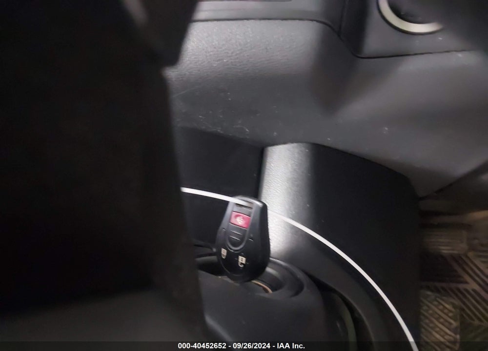 2013 NISSAN ROGUE S VIN: JN8AS5MT3DW020802