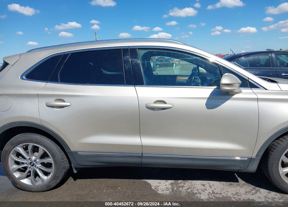 2017 LINCOLN MKC SELECT VIN: 5LMCJ2C97HUL50030